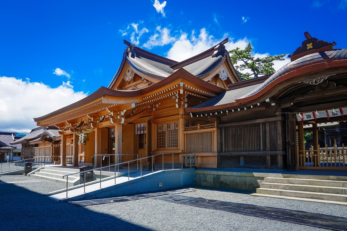 阿蘇神社 拝殿