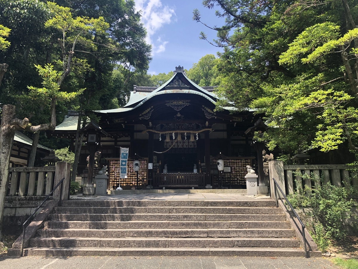 岡崎神社 拝殿