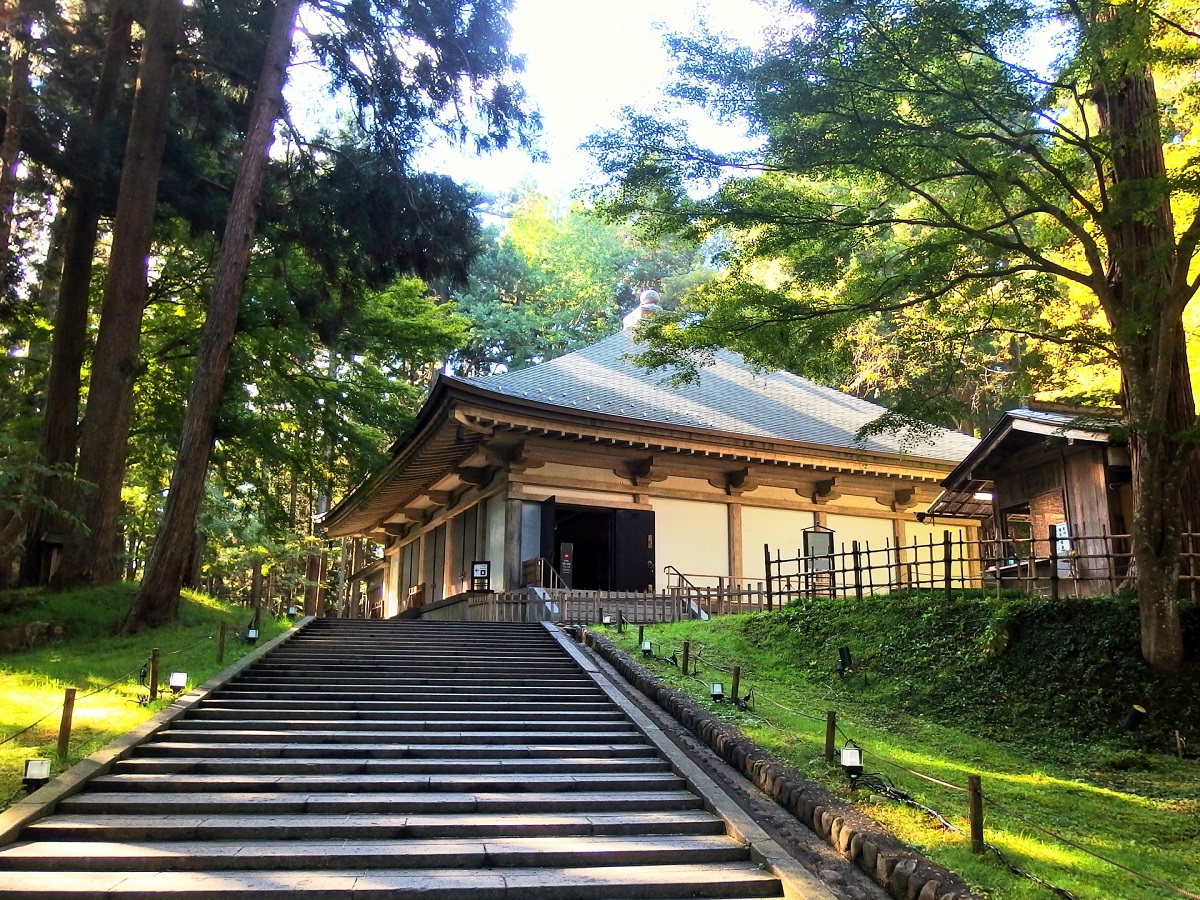 中尊寺 金色堂