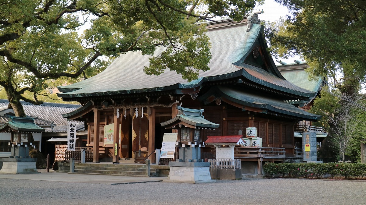 北岡神社 拝殿