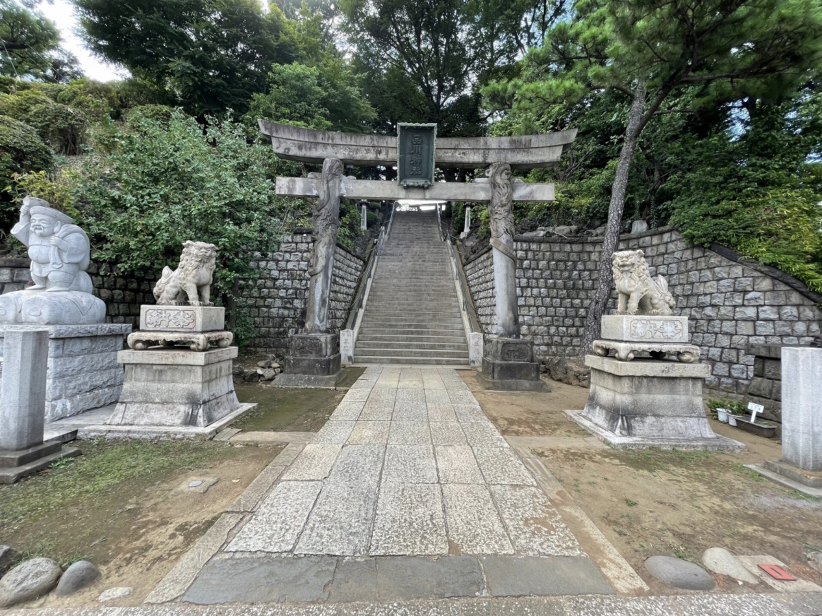 品川神社 鳥居