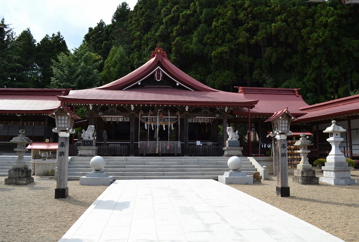 金蛇水神社 拝殿