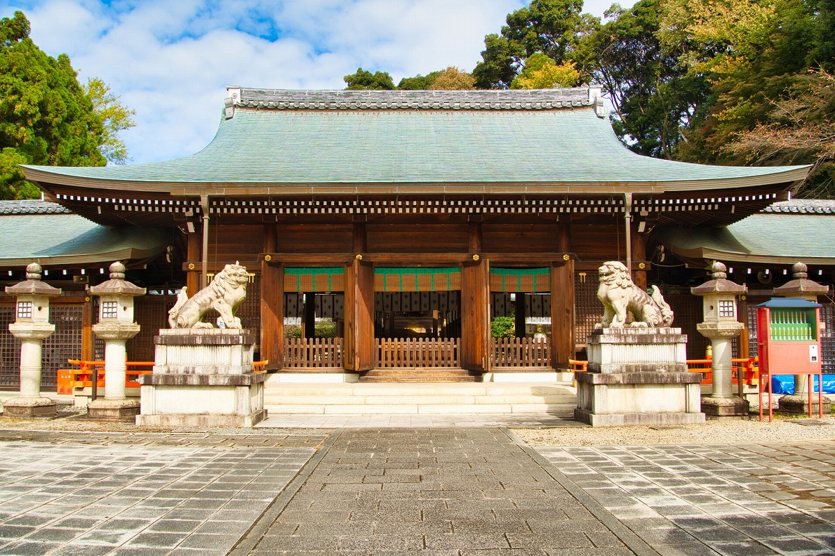 京都霊山護國神社 拝殿