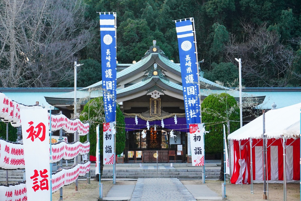 長崎縣護國神社 拝殿