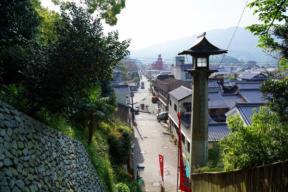 大洲神社 参道からの風景