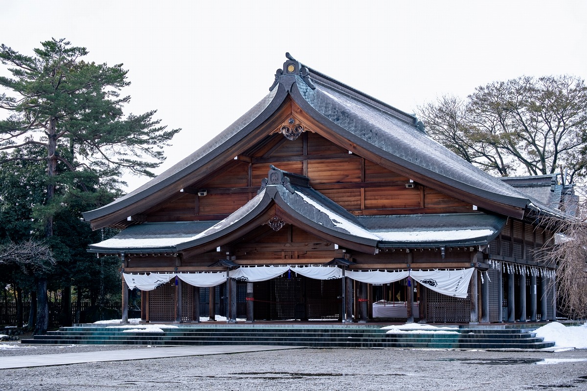 富山縣護國神社 拝殿