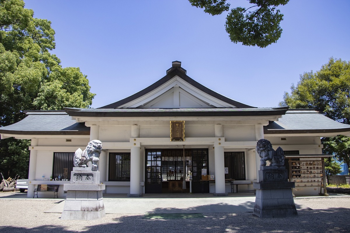 都波岐奈加等神社 拝殿