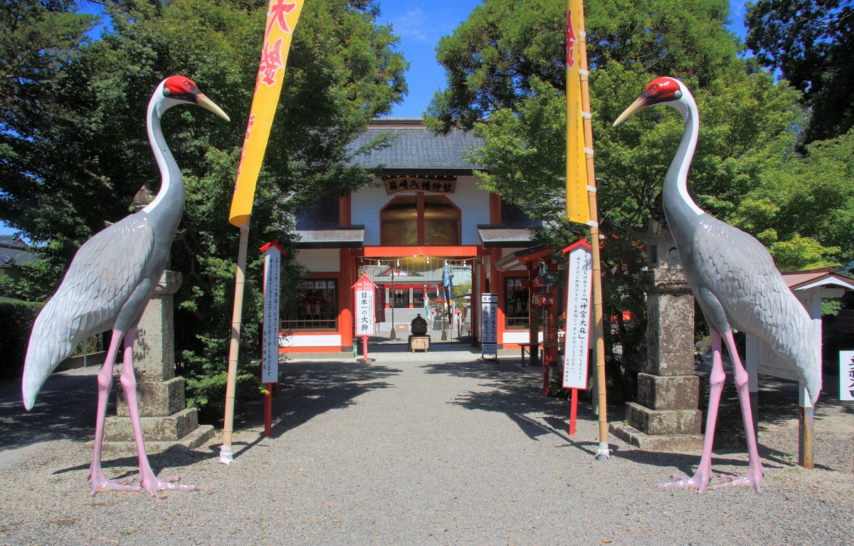箱崎八幡神社 随神門と鶴