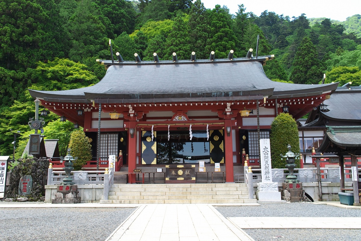 大山阿夫利神社 下社拝殿