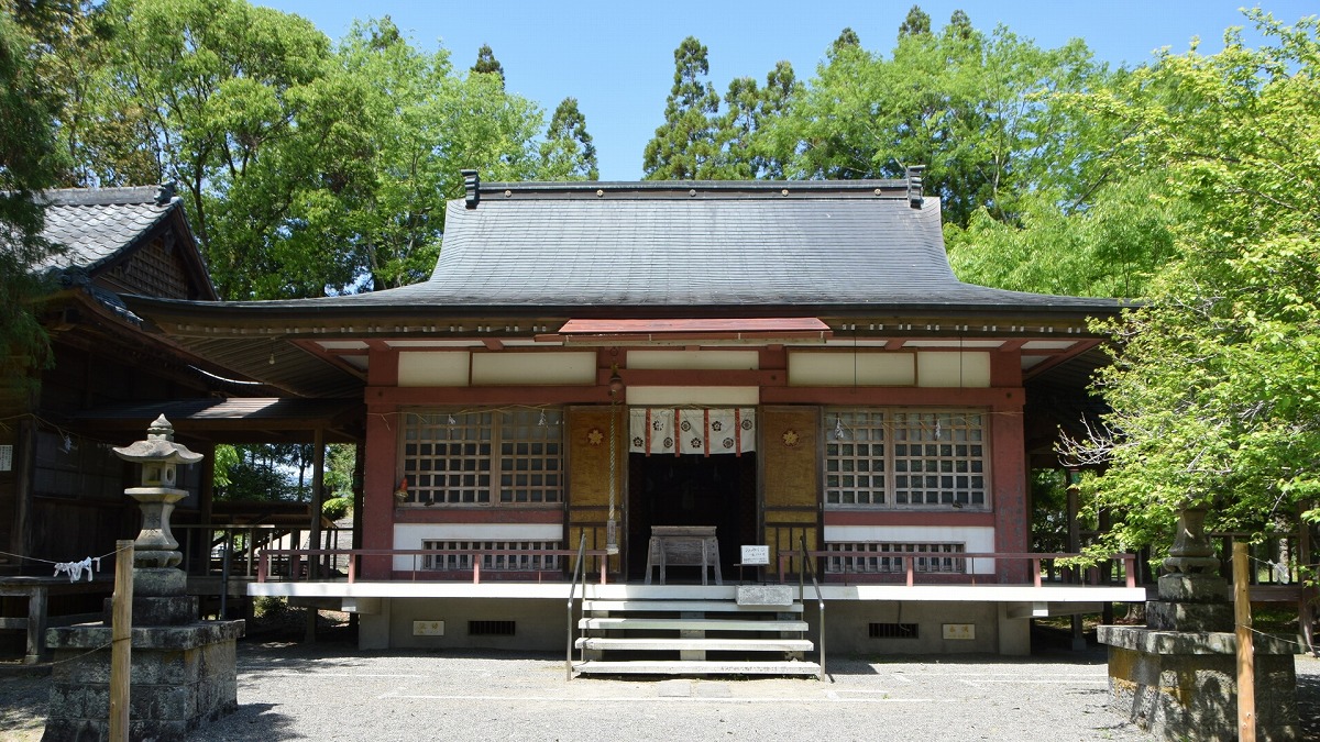 相良護国神社 拝殿