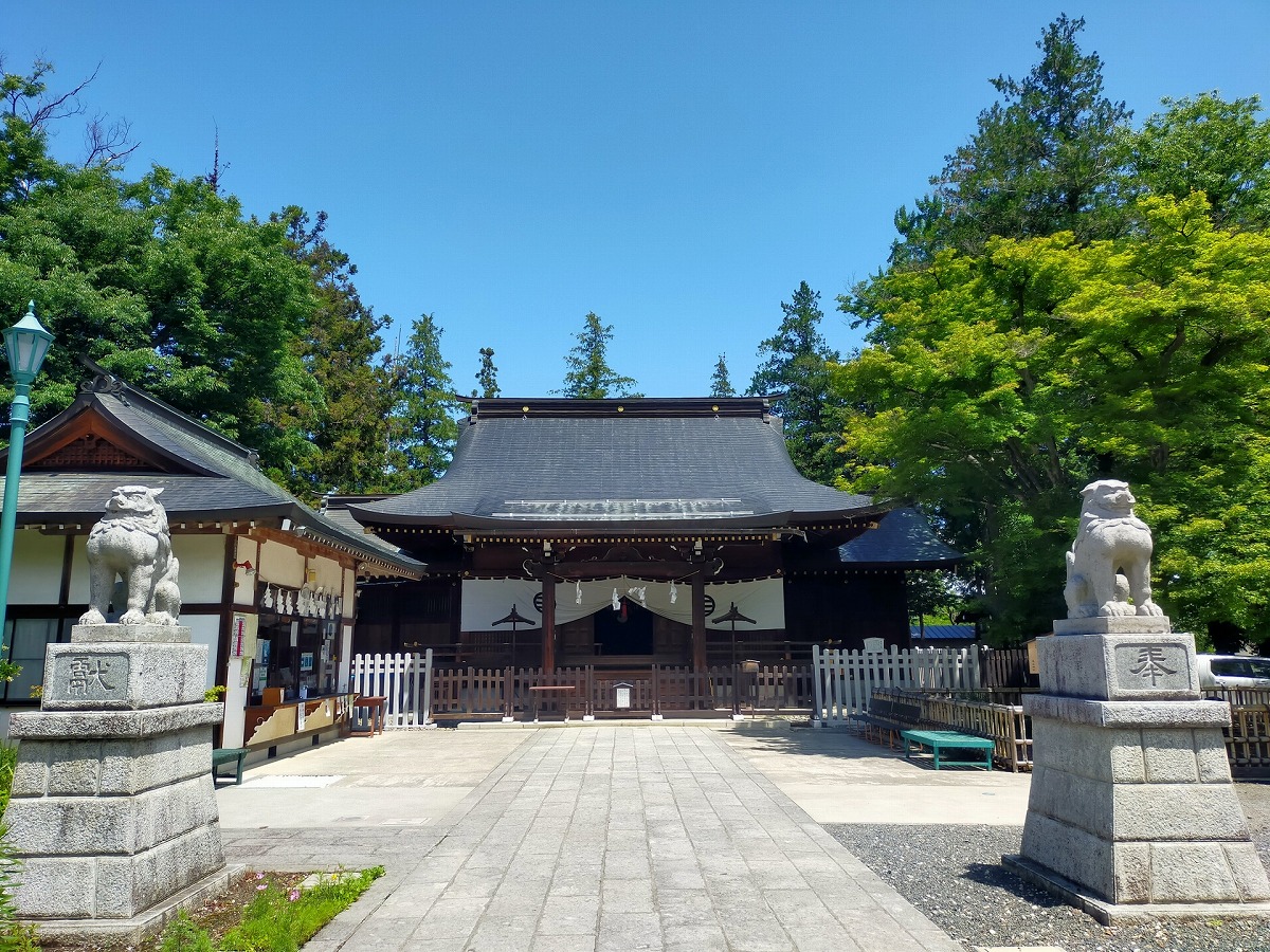 象山神社 拝殿