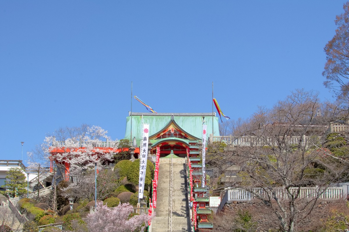 犬山成田山 本堂