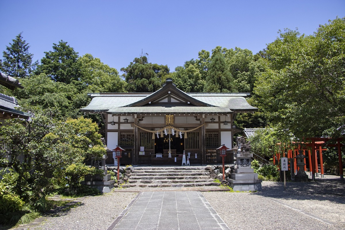 加佐登神社 拝殿