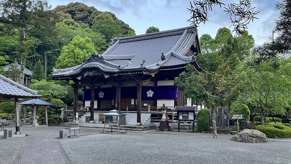 四国八十八箇所霊場 第三十九番札所　赤亀山 延光寺　本堂