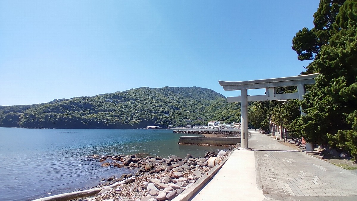 大瀬神社 鳥居