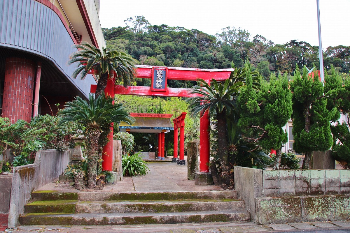 甑島神社 鳥居