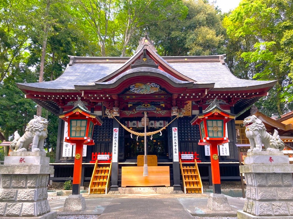 薬師寺八幡宮 拝殿