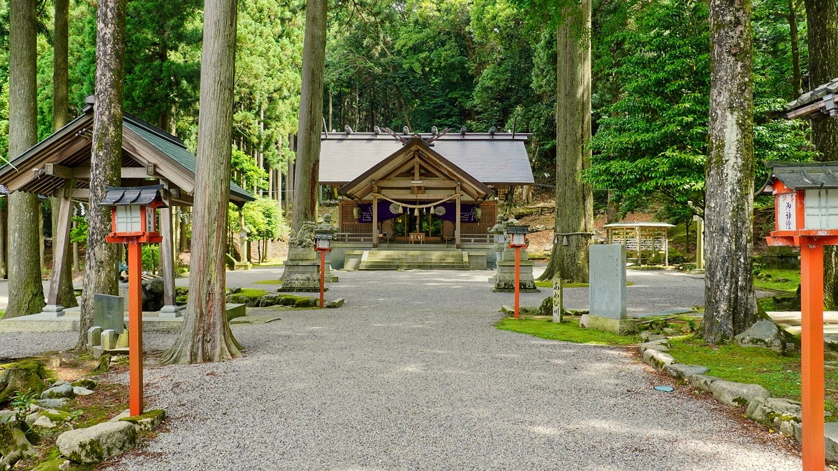 天日陰比咩神社　拝殿