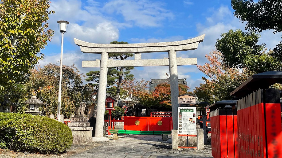 車折神社 鳥居