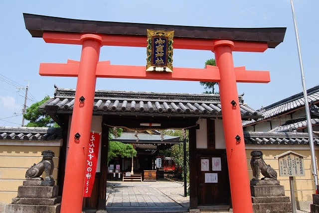 御霊神社 鳥居