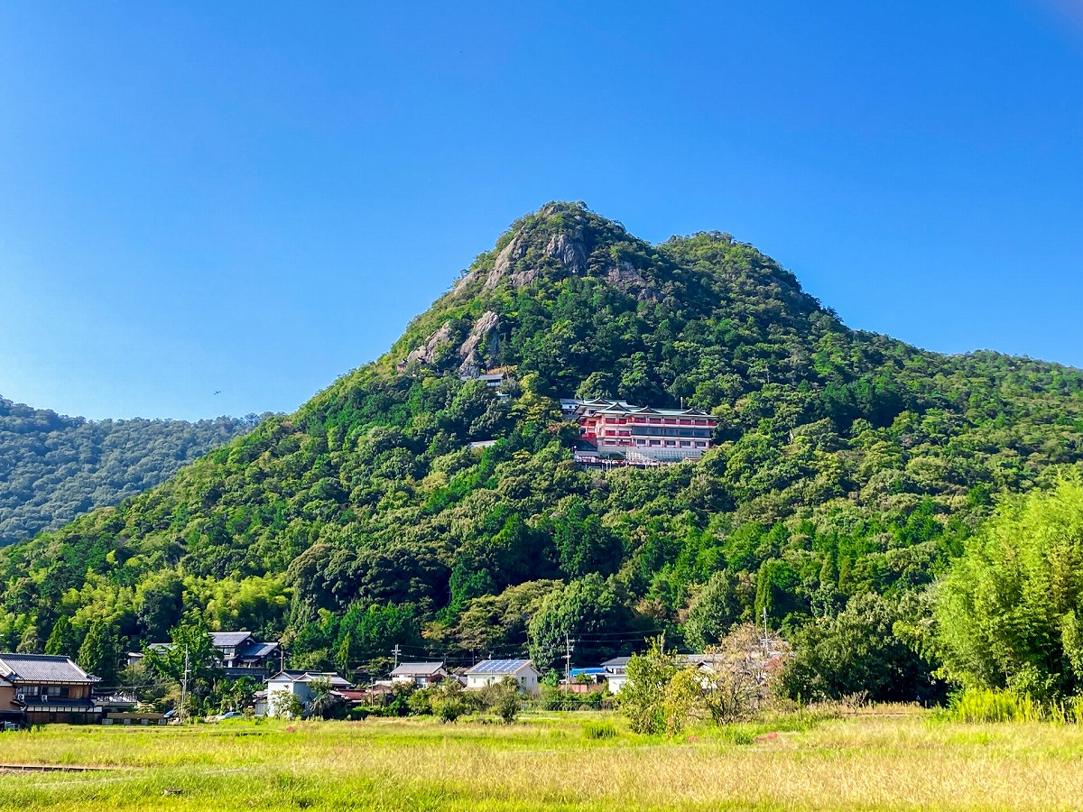 太郎坊・阿賀神社