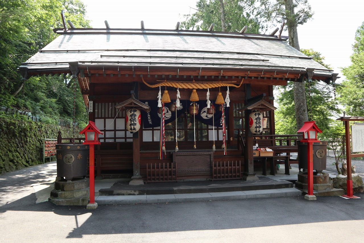 伊香保神社 拝殿