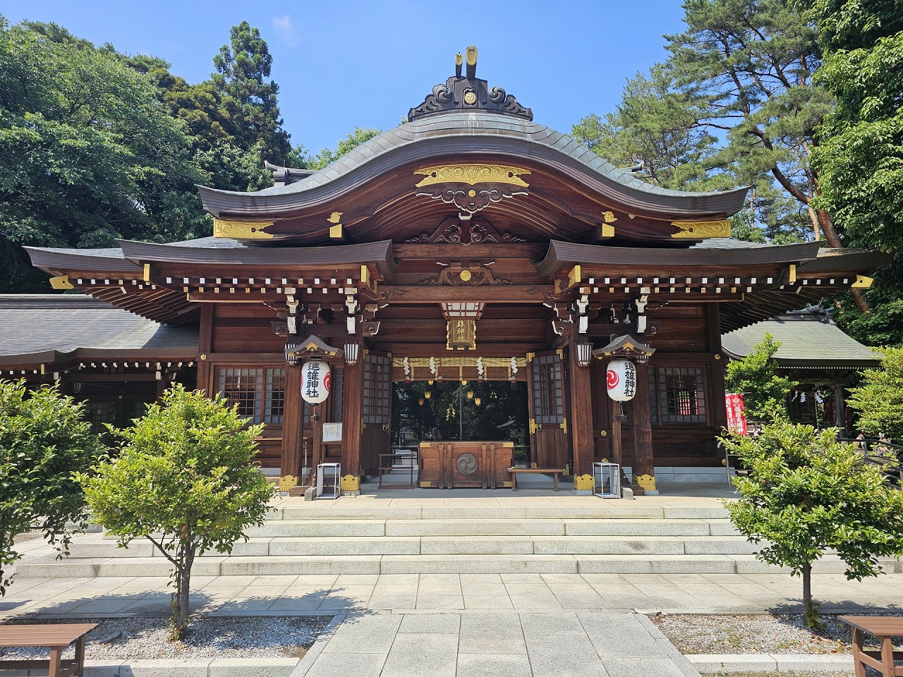 進雄神社 拝殿