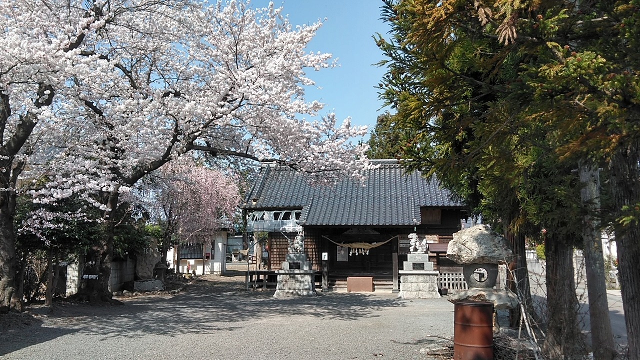 東屋沼神社 拝殿