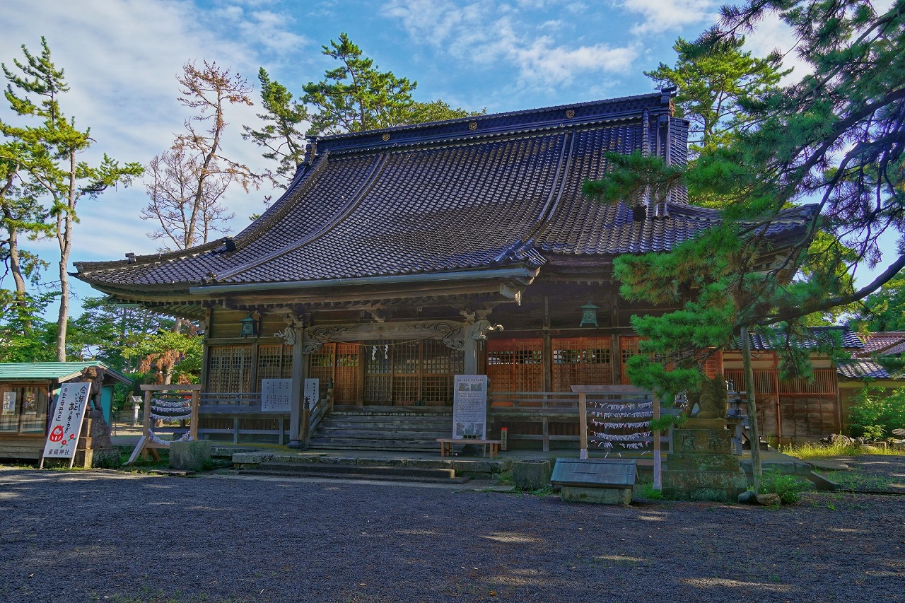 重蔵神社 拝殿