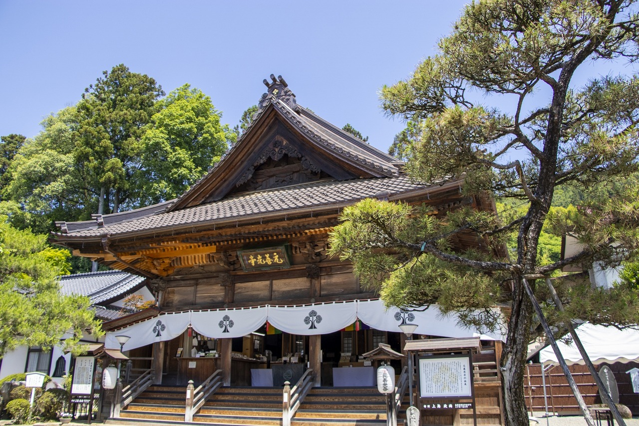 元善光寺　本堂