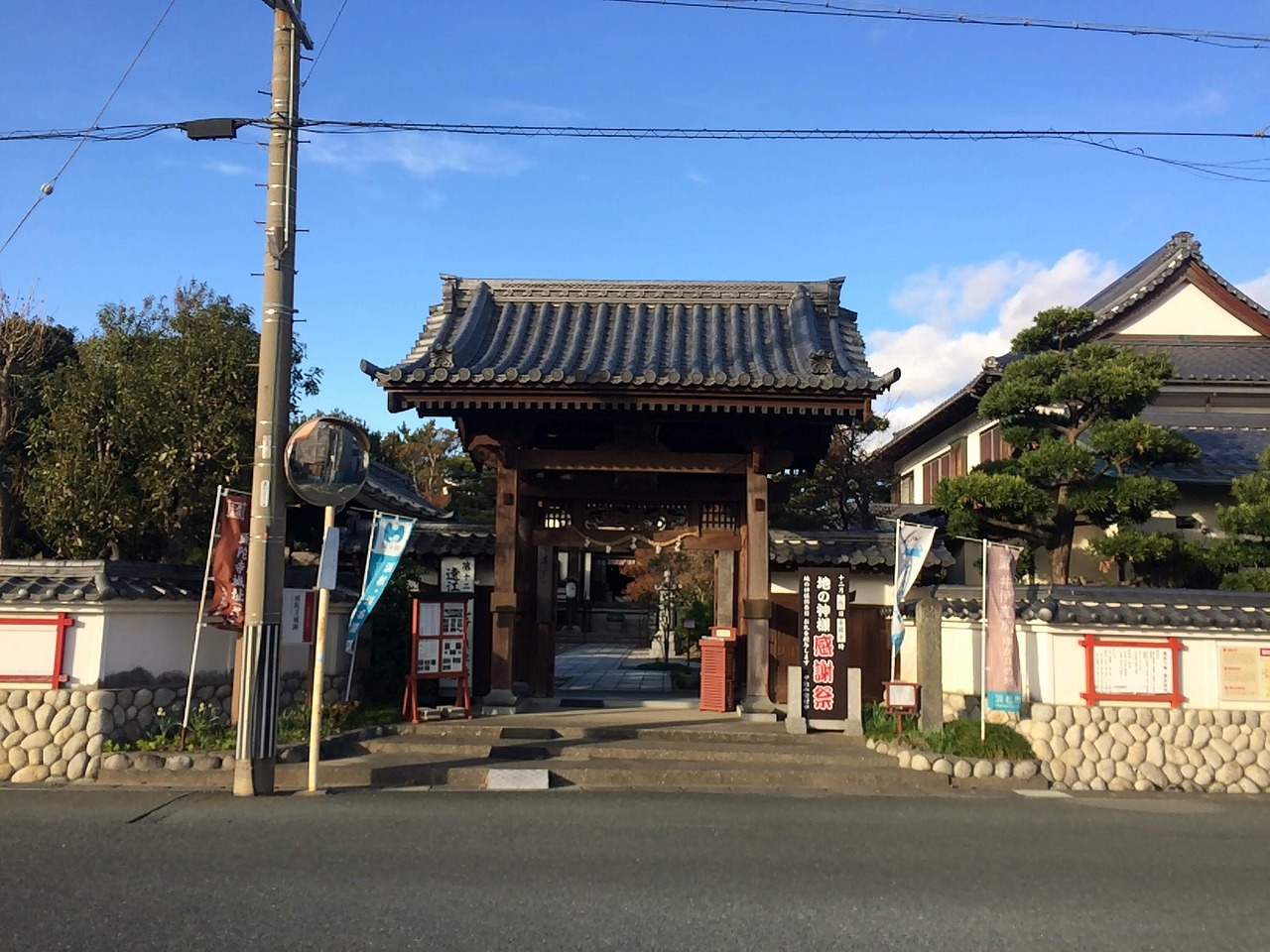 頭陀寺 山門