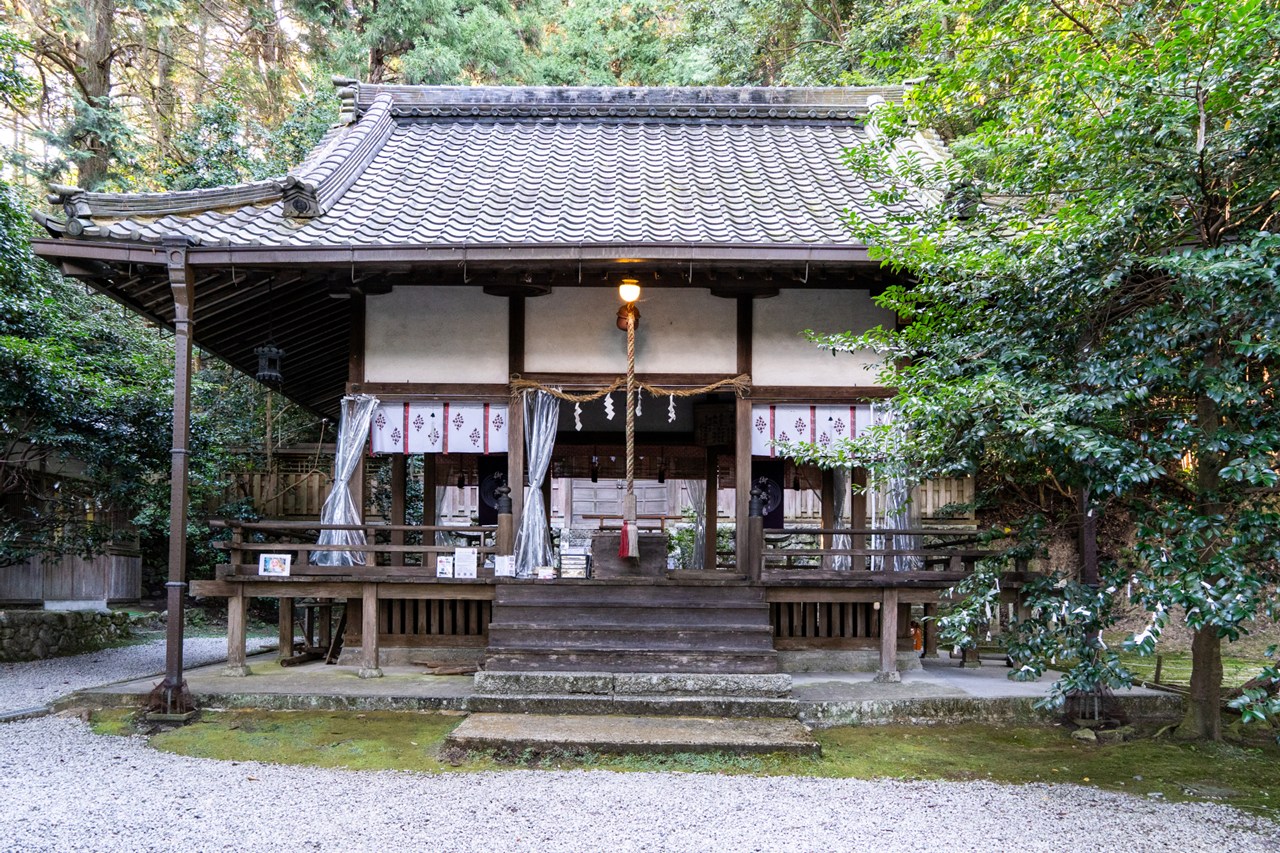 葛木御歳神社 拝殿