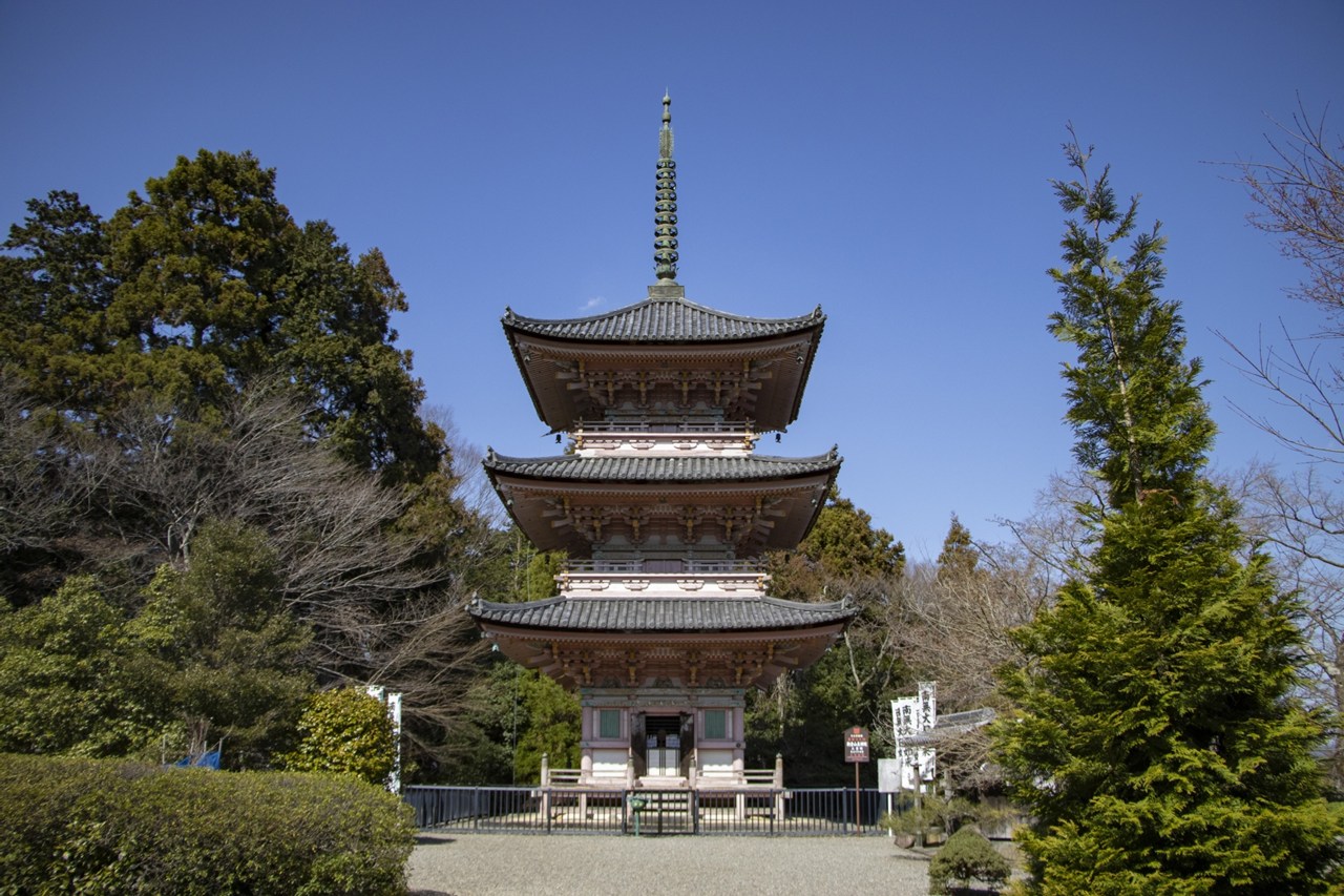 朝倉山 真禅院　三重塔