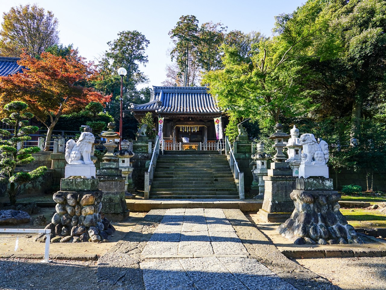 瀧宮神社 石段と拝殿