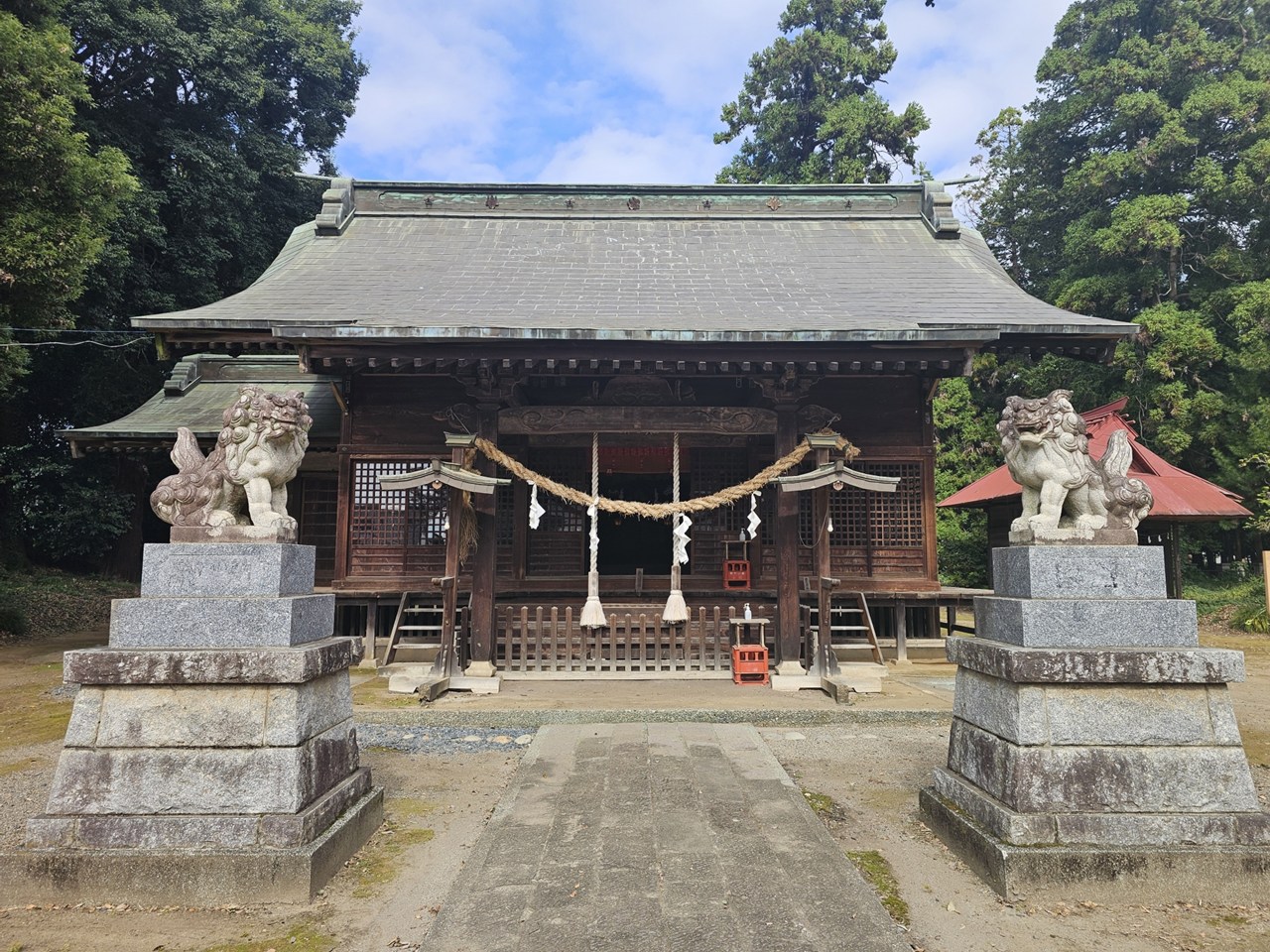 二宮赤城神社 拝殿